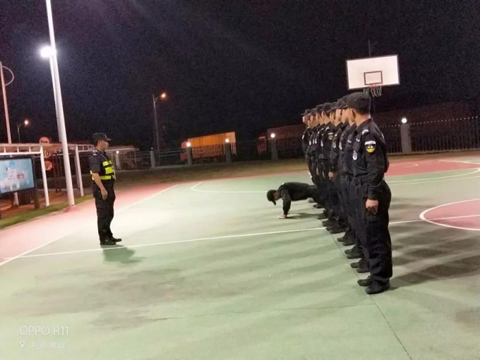 夜間體能訓(xùn)練